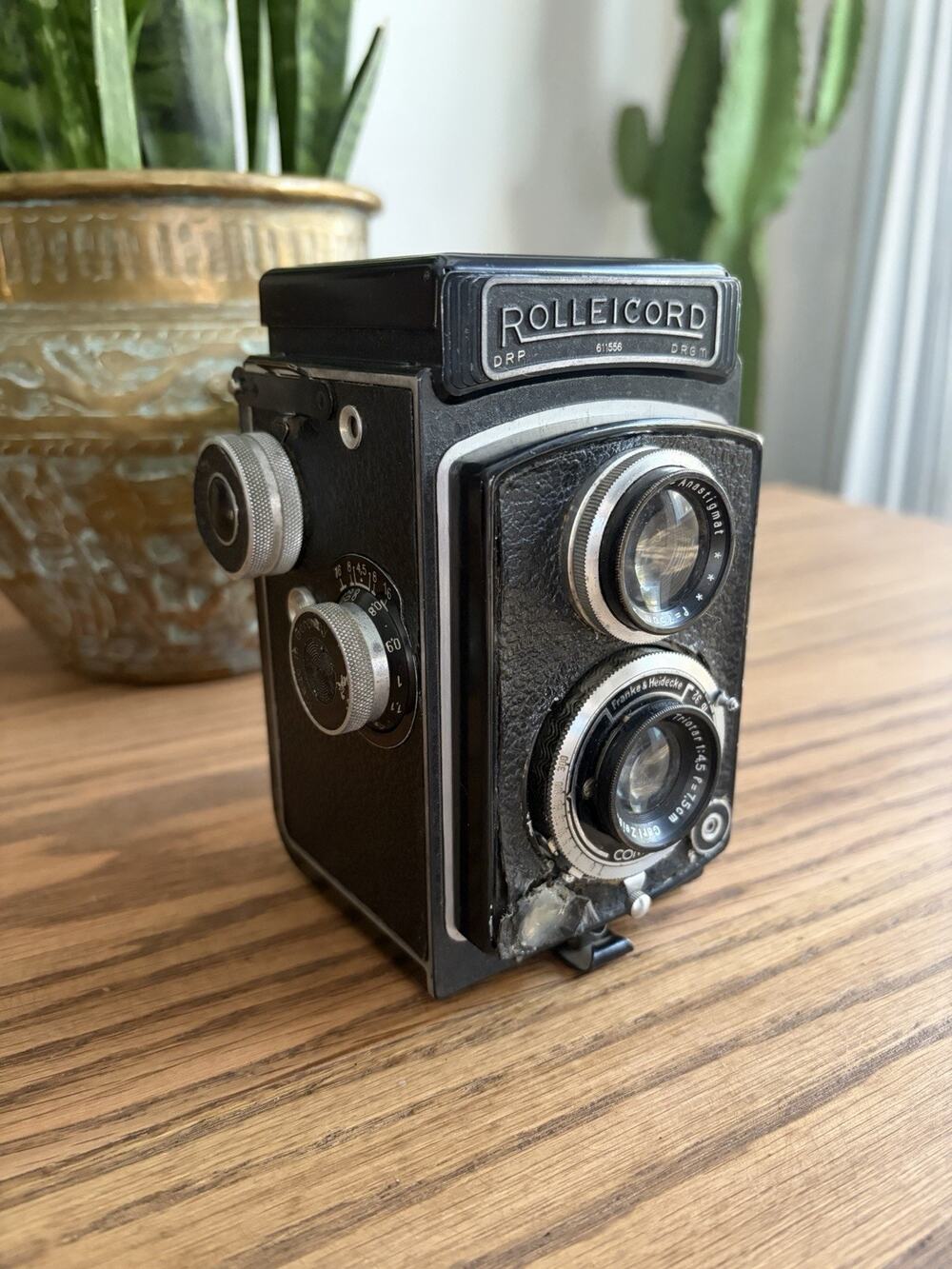 Vintage 1930s Rolleicord 1a Model 3 TLR Camera 120mm Film Format Carl Zeiss Lens